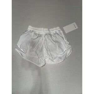 NWT Lululemon Hotty Hot Short low-Rise 4" Women Size 4 White